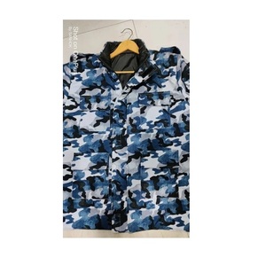 Veste coupe-vent à capuche très demandée pour l'extérieur, résistante au vent et à séchage rapide, pour une utilisation en toutes saisons, en vente - Product Image 1