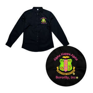 Camisa de Botones a Rayas Verdes y Blancas AKA para Mujer, con Letras Griegas Bordadas, Manga Larga, Estilo Casual y Elegante - Product Image 2