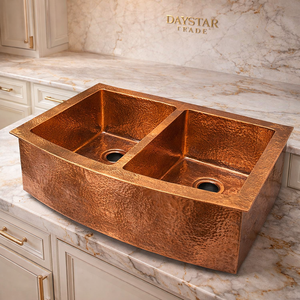 Fregadero de cocina rectangular de cobre puro antiguo de cuatro orificios, doble tazón, hecho a mano, martillado y cepillado, de montaje bajo encimera, de Daystar Trade - Product Image 3