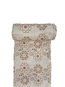 Tissu brodé marron et blanc à motifs floraux ajourés avec des spirales enroulées, matière haut de gamme pour robes – Vente chaude - Product Image 3