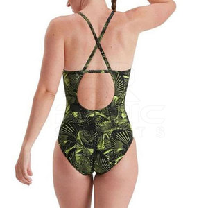 Maillot de bain pour femmes au design moderne et élégant, fonctionnel, coupe confortable, tissu doux et durable, vêtements de sport aquatiques tendance pour l'extérieur - Product Image 4