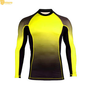 Camiseta de Compresión de Manga Larga Personalizada para Hombre, para BJJ, MMA, Fitness, Grappling, Sublimada con Degradado, Ropa de Entrenamiento - Product Image 6