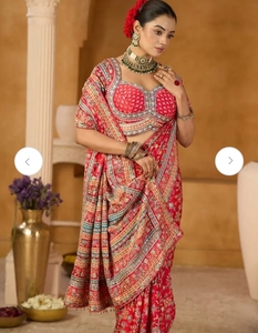 KV Printed Traditional <b>Silk</b> Saree (<b>Red</b>) for Party - Product Image 2