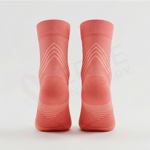 Chaussettes athlétiques pour hommes à 5 orteils, tricotées jacquard, motif géométrique, en coton respirant, personnalisables, pour le sport d'automne - Product Image 2