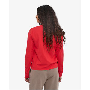 Camisas Clásicas Rojas Estampadas de Manga Larga para Mujer, Cuello Redondo Contorneado, Micro Tejido Ultra Suave, Camisa Premium de Manga Larga - Product Image 5