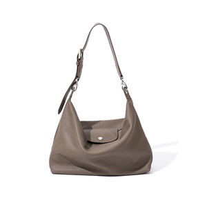 Bolsos de mano de cuero genuino de alta calidad personalizados para mujer, bolsos cruzados a la moda, bolsos de hombro de gran capacidad - Product Image 2