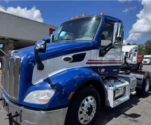 Camiones Semirremolque Peterbilt 579 Day Cab Usados 100% en Venta, Modelos 2017 y 2018 - Transmisión Manual de 10 Velocidades, Volante a la Izquierda/Derecha, Envío a Todo el Mundo - Product Image 1