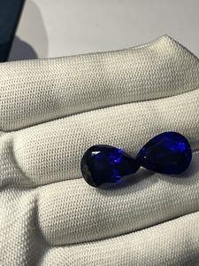ชุดลูกแพร์ Tanzanite ธรรมชาติ,ชุดคู่สีรอยัลบลู44.00กะรัตพลอยหลวมโดย Sadiya International - Product Image 3