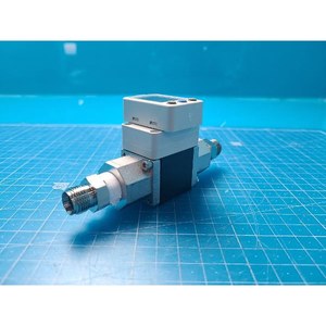 สวิตช์วัดการไหลแบบดิจิทัล SMC รุ่น PF3W720-NO3-F-M สำหรับน้ำสินค้าใช้งานแล้วเป็นชิ้นส่วนอุปกรณ์เซมิคอนดักเตอร์รุ่นเก่า - Product Image 4