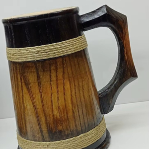 Jarra de cerveza vikinga de madera - Product Image 1