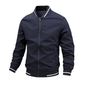 Chaqueta Cortavientos al por Mayor, Chaqueta Cortavientos Personalizada con Capucha para Hombre, Chaqueta Varsity - Product Image 5