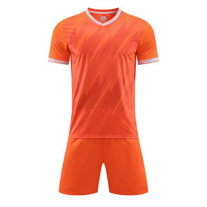 ชุดเสื้อฟุตบอลพิมพ์ลายสีน้ำเงินแบบซับลิเมชั่น กางเกงขาสั้น ชุดยูนิฟอร์มทีมสำหรับผู้ใหญ่ ระบายอากาศได้ดี ผลิตจากโพลีเอสเตอร์ 100% คอวี แขนสั้น - Product Image 6