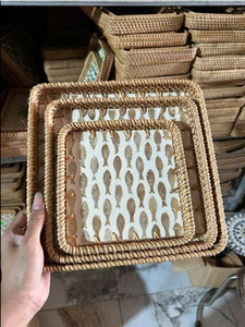 Plateau en rotin artisanal de qualité supérieure, Vietnam, incrustation de coquillages naturels, plateau décoratif pour table et service - Product Image 2
