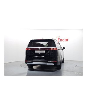 Pour Kia Carnival 9 places Noblesse Modèle avril 2021 avec 82 397 km Boîte automatique Diesel Sièges en cuir Volant à gauche - Product Image 4