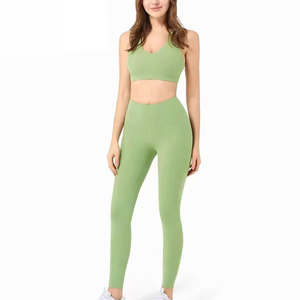 Créez votre propre ensemble de yoga pour femme - Short imprimé taille haute, respirant, éco-responsable, avec logo frontal, pour la gym et le fitness (grandes tailles) - Product Image 6