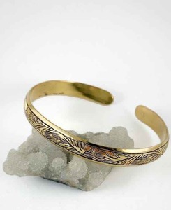 กำไลข้อมือทองแดงตีขึ้นรูปด้วยมือแบบพรีเมียม ปรับขนาดได้ เครื่องประดับสำหรับทุกเพศ ขายส่งจำนวนมาก ผู้ผลิต ผู้จัดจำหน่าย - Product Image 2