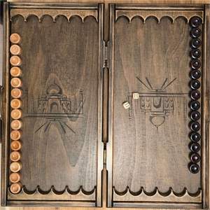 Tablero de Backgammon de Madera Grabado Estilo Antiguo, Juego Plegable Profesional de 15 Pulgadas, Artesanía Única con Corte Láser, Regalo Corporativo - Product Image 5