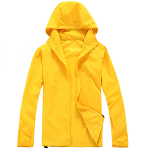 เสื้อแจ็คเก็ตมีฮู้ดกันลมแบบ unisex สีแดงล้วน สปอร์ต ทอแบบมีซิป เหมาะสำหรับฤดูใบไม้ผลิ - Product Image 2