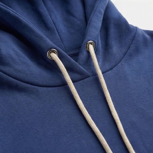 Sweat à capuche pour femme avec coupe ample pour un look streetwear tendance, qualité supérieure, molleton doux, couleur personnalisée - Product Image 4