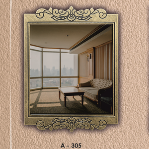 Elegante espejo con marco en acabado dorado antiguo, diseñado para aportar encanto y funcionalidad a tu espacio, decoración artística. - Product Image 1