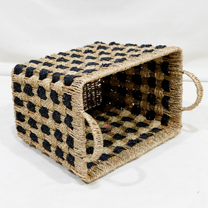Paniers de rangement en jonc de mer rectangulaires style rustique avec poignées, motif à carreaux noir naturel pour l'organisation de la buanderie - Product Image 5
