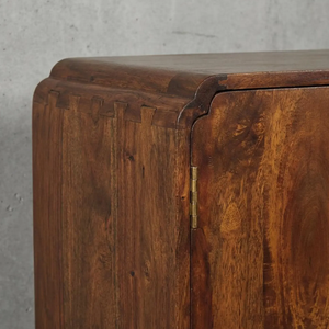 Armarios Blancos de Madera Maciza de Caoba Estilo Americano de Mediados de Siglo con 2 Puertas Louvre y 2 Cajones Grandes para Ropa, Ideales para Casas de Campo - Product Image 5