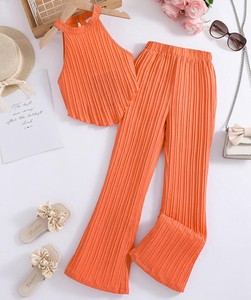 Conjunto de Ropa Infantil Otoñal Vintage para Niñas, Incluye Blusa de Manga Corta con Botones y Conjunto para Bebé Niña - Product Image 4