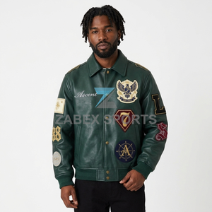 Chaqueta Varsity Personalizada Premium para Hombre, de Cuero PU, con Parches Bordados, Estilo Universitario, Cierre de Botones a Presión, Hecha en Pakistán - Product Image 6