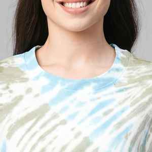 Conjunto de verano para mujer de alta calidad: top camisero de satén con estampado floral y pantalones de cintura alta con elástico. - Product Image 5