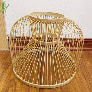 Abat-jour en bambou et rotin fait main, design transparent d'inspiration asiatique, provenant du Vietnam - Product Image 1