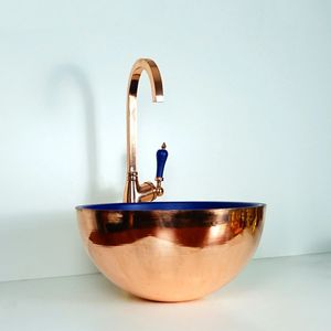 Lavabo Decorativo de Cobre de Primera Calidad con Construcción Metálica Artesanal para Baños Modernos - Product Image 1