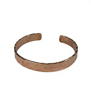 Bracelet magnétique en cuivre pur Antique Creation Love, bijou de soulagement de la santé, motif géométrique sculpté en ligne de diamants - Product Image 2