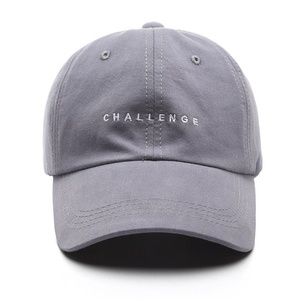 Casquette de baseball imprimée à 6 panneaux avec logo personnalisé pour femmes et hommes Chapeau ajusté sportif à bord incurvé motif à pois à carreaux léopard en Oxford - Product Image 3