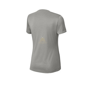 เสื้อยืดคอกว้างแขนสั้นผ้าฝ้ายผสมโพลีเอสเตอร์ 80/20 คุณภาพเยี่ยมสำหรับผู้หญิง ใส่สบาย ระบายอากาศได้ดี พร้อมโลโก้ปักและลายพิมพ์ - Product Image 4