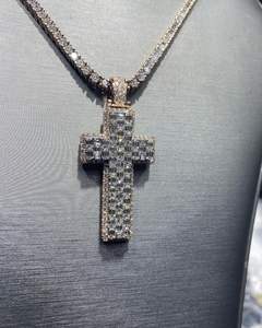 Collar con Colgante de Cruz Cristiana con Incrustaciones de Diamantes, Plata 925, Moissanita, Chapado en Oro de 18K, Lujoso, Estilo Hip Hop, Regalo de Bautismo - Product Image 4