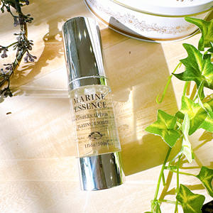 Fournisseur en gros de lotion éclaircissante pour le visage pour femmes, sérum naturel pour le soin de la peau en bouteille - Product Image 2