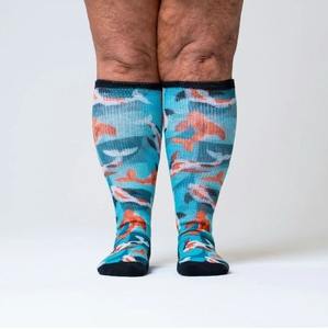 Calcetines deportivos largos de ciclismo personalizados al por mayor, de punto, transpirables, de algodón, con bordado y base antideslizante. - Product Image 5