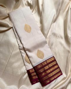 Sari traditionnel en soie de Banarasi avec broderie Zari dorée, chemisier non cousu, multicolore, pour occasions spéciales et fêtes 72172 - Product Image 1