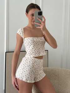 Women's Floral Print 2-Piece Knitted Shorts <b>Set</b> <b>Square</b> Collar Short Sleeve Breathable Regular Fit Spring Summer Style - Product Image 6