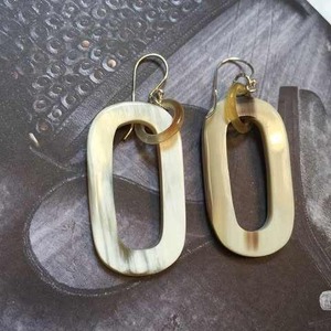 Boucles d'oreilles pendantes écologiques faites à la main en corne de buffle pour femmes, bijoux de mode géométriques ronds naturels - Product Image 3