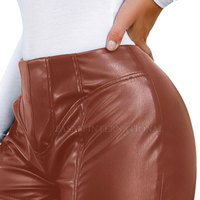 Shorts de cuero transpirable de color sólido para mujer, diseño personalizado, shorts de cuero resistentes para mujer