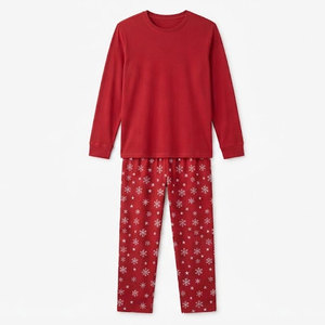 Conjunto de Pijama Navideño Clásico con Estampado de Santa, Tela Suave y Corte Relajado - Product Image 1