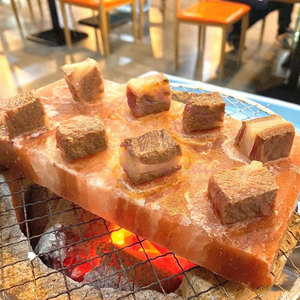 อิฐเกลือหิมาลัยพิมพ์โลโก้ได้ 100% เกลือหิมาลัยธรรมชาติแท้ สำหรับขายออนไลน์ - Product Image 2