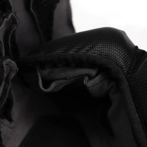 Gants de hockey sur glace de qualité supérieure, résistants aux intempéries, au design optimal, en tissu doux, pour la vente en gros. - Product Image 3