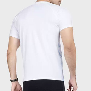 เสื้อยืดผู้ชายลายกราฟิกนามธรรม พิมพ์ลายแบบซับลิเมชั่น แขนสั้น คอกลม ทรงปกติ ผ้าถัก 100% สไตล์สตรีทแวร์ - Product Image 1