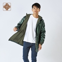Chaquetas Acolchadas para Hombre de Lona Recubierta Teñida con Hilo, Estilo Urbano, Diseño Italiano ODM, con Capucha, Bolsillo Frontal, Impermeables, para Primavera y Invierno
