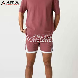 Shorts de sport pour homme en tissu doux, conçus pour la gym, la course à pied, l'entraînement et les activités sportives décontractées, offrant un confort maximal. - Product Image 3