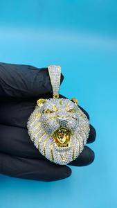 Colgante de Diamantes de Imitación de Alta Calidad con Diseño de León Hip Hop para Joyería de Rapper o Moda Urbana, Disponible para la Venta - Product Image 5