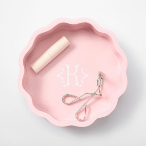 Bandeja Redonda Minimalista con Borde Festoneado, Elegante Bandeja de Servicio Hecha a Mano para Decoración Moderna del Hogar, Estilo para Mesa de Centro - Product Image 6