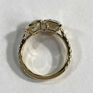 แหวน Toi Et Moi เพชรทรงหยดน้ำและมรกต 1 กะรัต ทองคำแท้ 14K เพชรเพาะเลี้ยง ของขวัญสำหรับเพื่อนในโอกาสพิเศษ - Product Image 5
